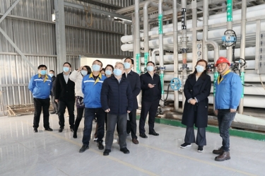 2022年12月15日，時(shí)任浙江省發(fā)展改革委黨組成員、副主任吳紅梅蒞臨景興紙業(yè)調(diào)研企業(yè)用能、節(jié)能工作